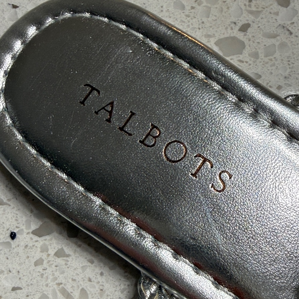 Talbots NEW Metallic Silver Braided Sandals flip flop beach resort vacation SZ 9 - Picture 2 of 6